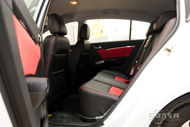 2013款 兩廂 1.5L 手動精英型