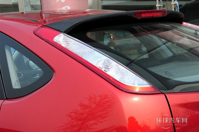 2013款 兩廂經典 1.8L AT基本型