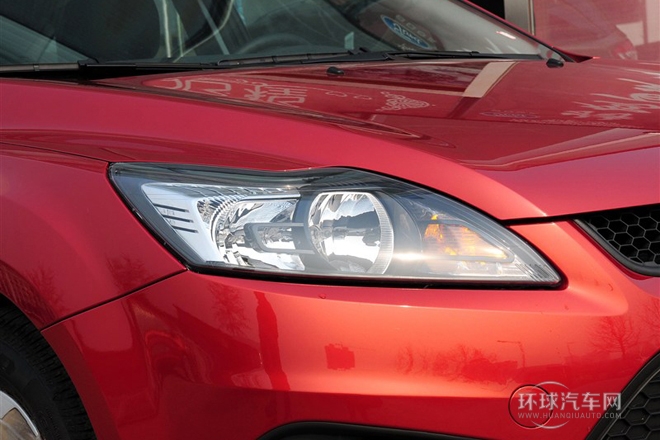 2013款 兩廂經典 1.8L AT基本型