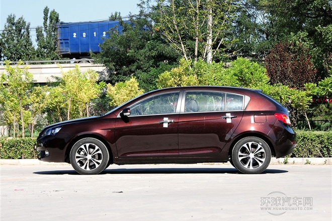 2013款 兩廂 1.5L 手動尊貴型