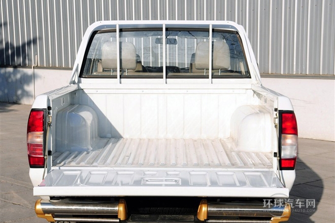 2013款 2.4L汽油兩驅高級型