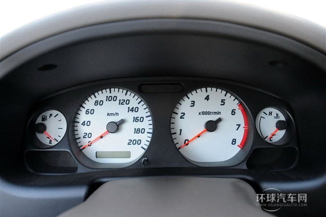 2013款 2.4L汽油兩驅(qū)高級型