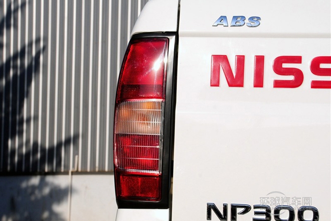 2013款 2.4L汽油兩驅高級型