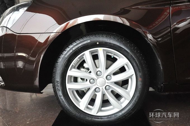 2013款 兩廂 1.8L CVT尊貴型