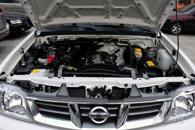 2013款 2.4L汽油四驅(qū)標(biāo)準(zhǔn)型