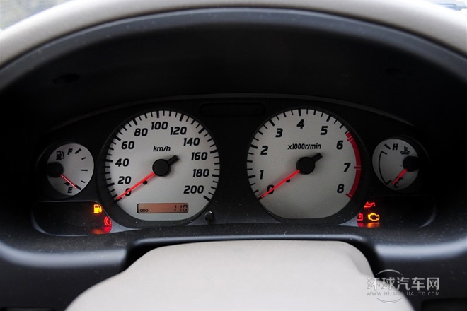 2013款 2.4L汽油四驅標準型