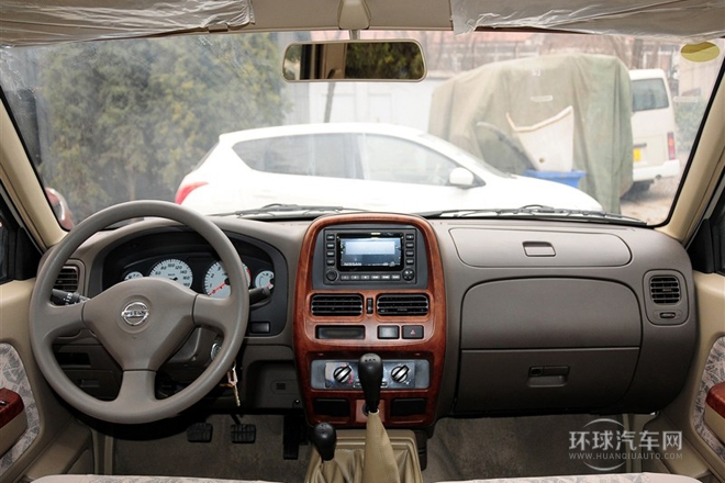 2013款 2.4L汽油四驅標準型