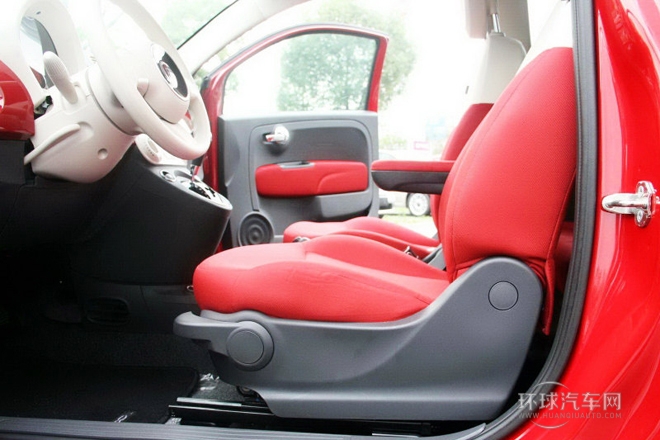 2012款 1.4L 敞篷時尚版