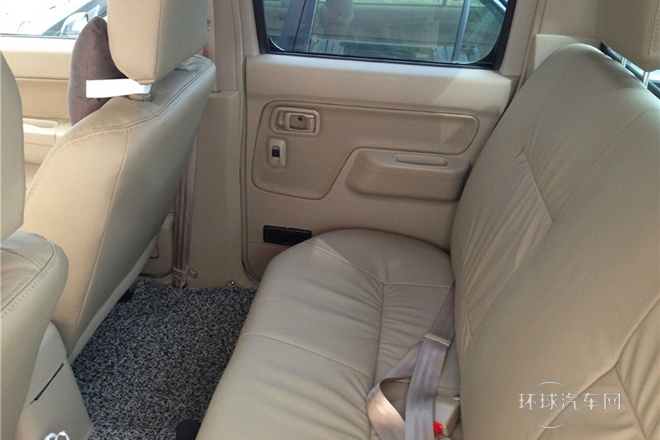 2013款 2.4L汽油四驅(qū)高級型