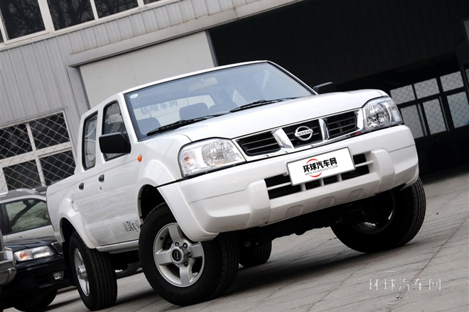 2013款 2.4L汽油四驅高級型