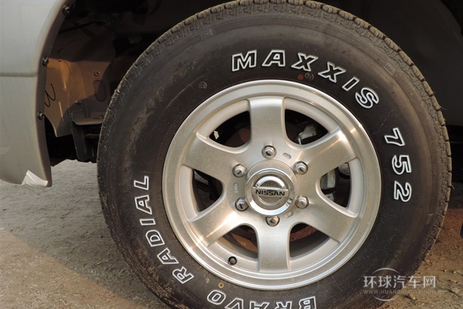 2012款 2.4L兩驅標準版7座ZN6494