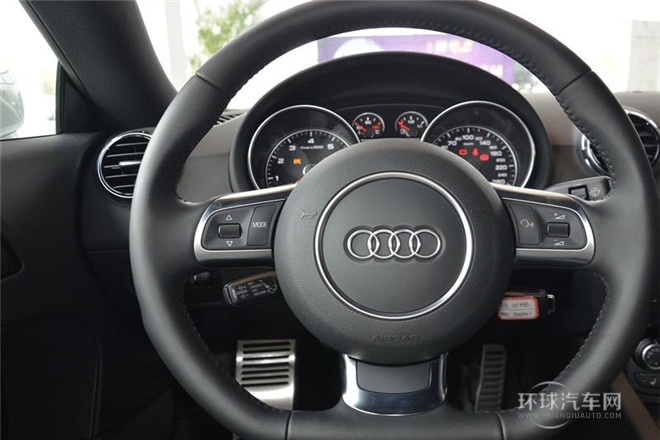 2013款  Coupe 45 TFSI quattro 白色經典版