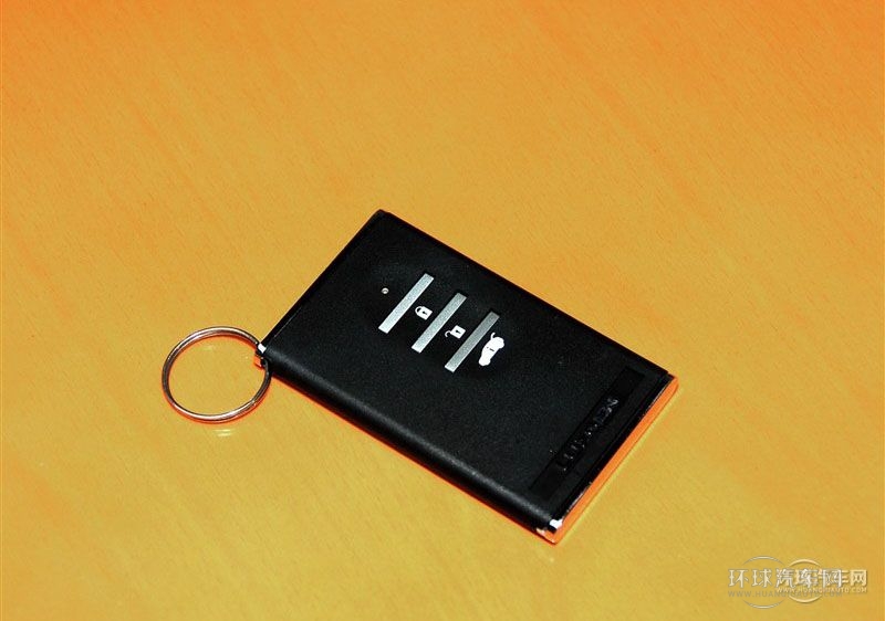 2013款 鋒芒限量版 2.2T 四驅(qū)智尊型