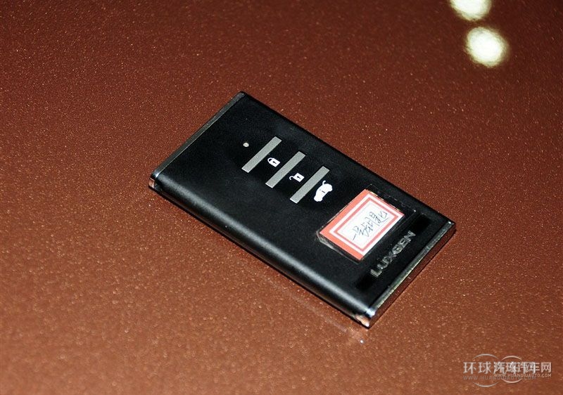 2013款 鋒芒限量版 2.2T 兩驅智慧型