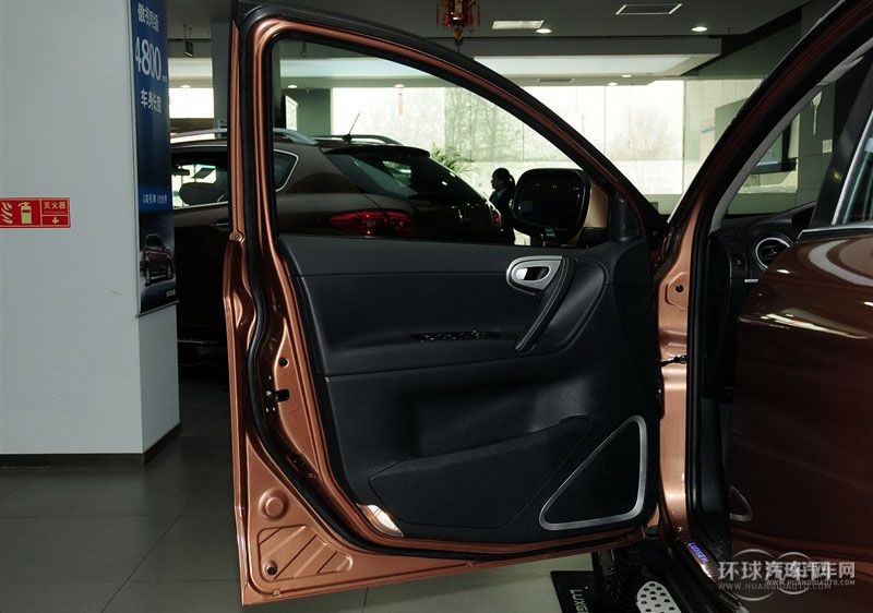 2013款 鋒芒限量版 2.2T 兩驅智慧型