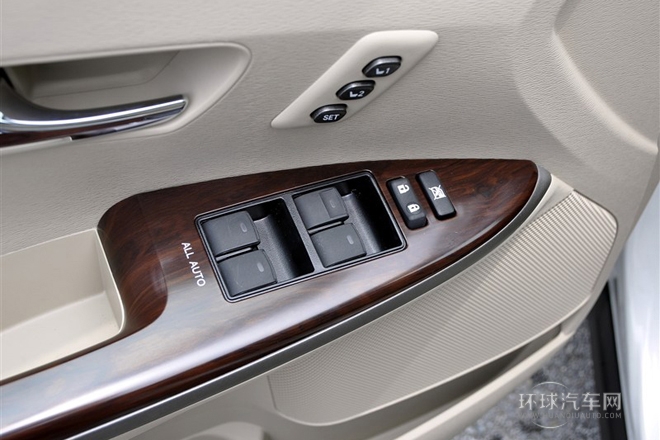 2013款 2.7L 兩驅豪華版