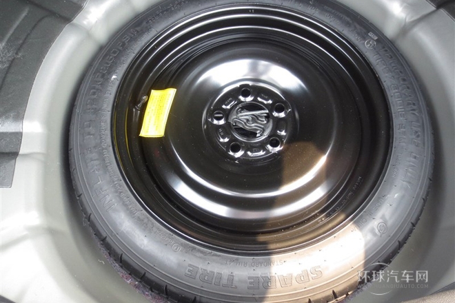 2013款 兩廂經(jīng)典 1.8L MT百萬(wàn)紀(jì)念版