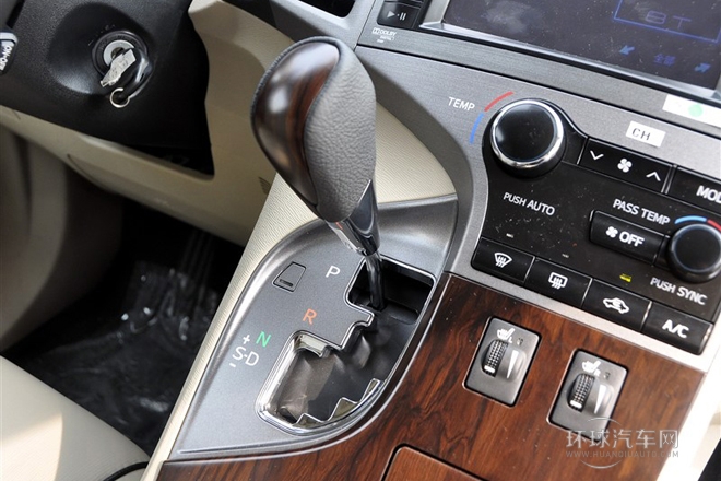 2013款 2.7L 兩驅豪華版