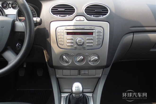 2013款 兩廂經(jīng)典 1.8L MT百萬(wàn)紀(jì)念版