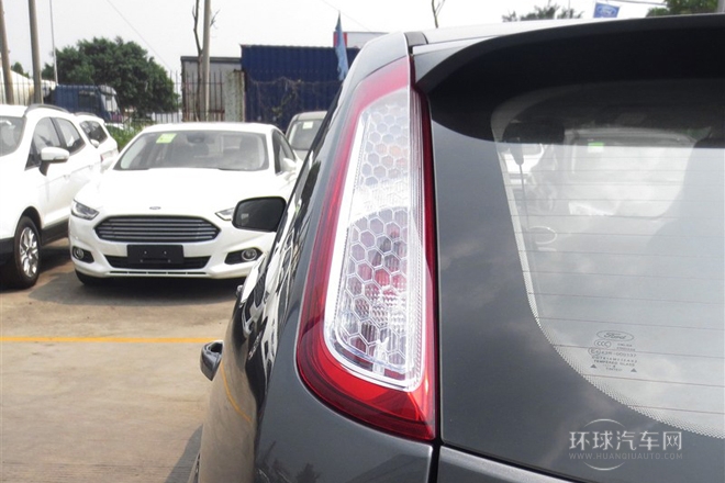 2013款 兩廂經典 1.8L MT百萬紀念版