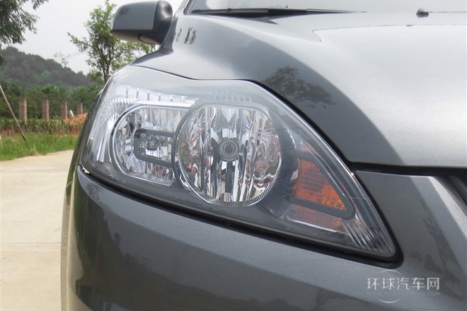 2013款 兩廂經典 1.8L MT百萬紀念版