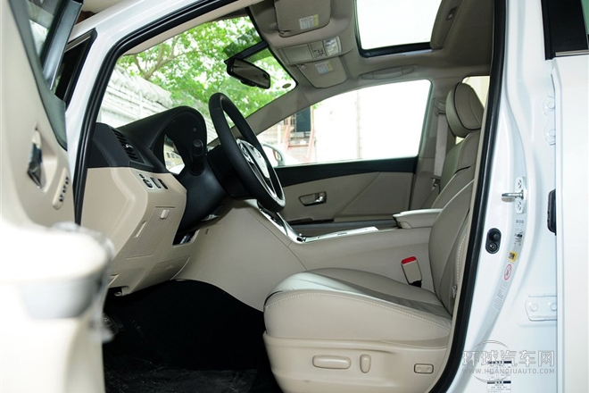2013款 2.7L 四驅豪華版