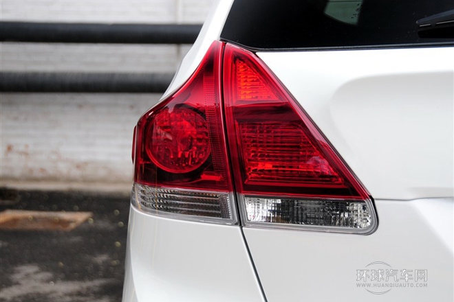 2013款 2.7L 四驅豪華版