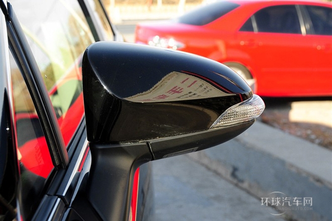 2013款 2.7L 四驅至尊版