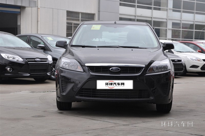 2013款 兩廂經(jīng)典 1.8L AT時尚型