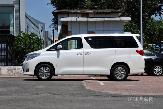 2012款 2.4L 豪華版