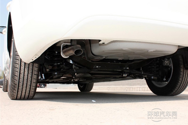 2013款 三廂經(jīng)典 1.8L AT基本型