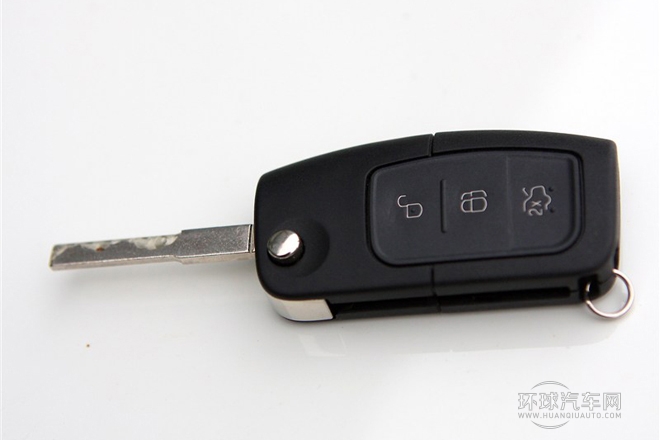 2013款 三廂經(jīng)典 1.8L MT百萬紀(jì)念版