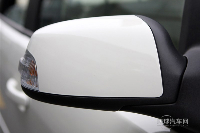 2013款 三廂經(jīng)典 1.8L MT百萬(wàn)紀(jì)念版