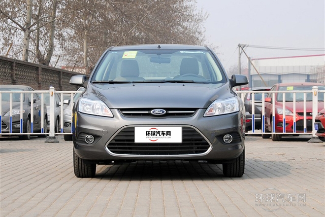 2013款 三廂經(jīng)典 1.8L MT時尚型