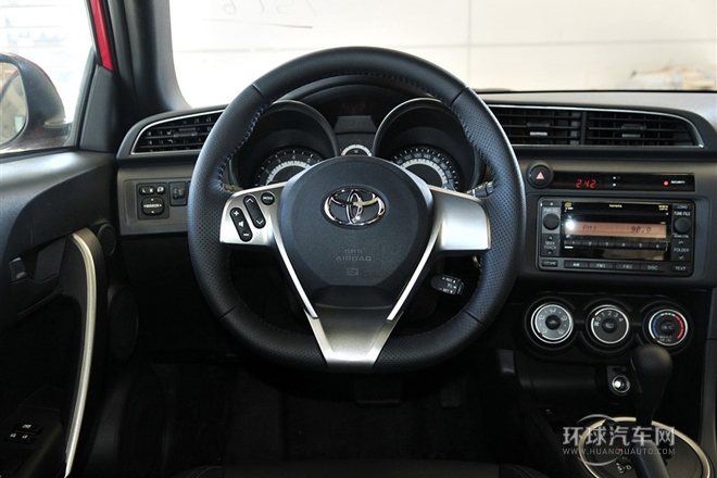 2011款 2.5L 豪華版