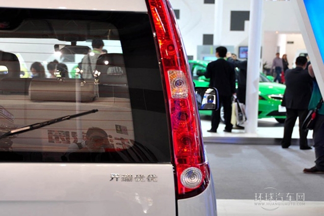 2010款 1.0L豪華型