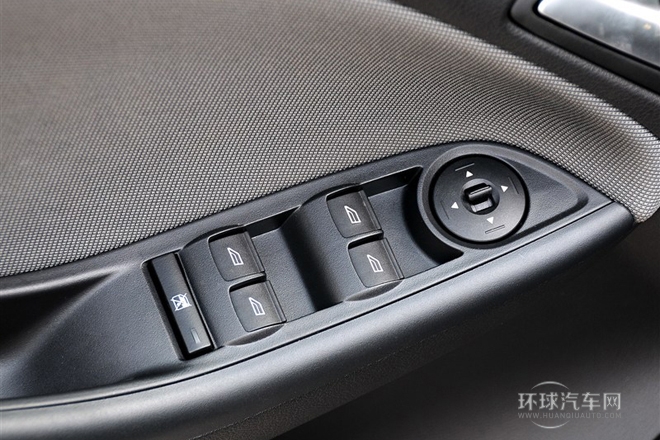 2012款 兩廂 1.6L MT舒適型