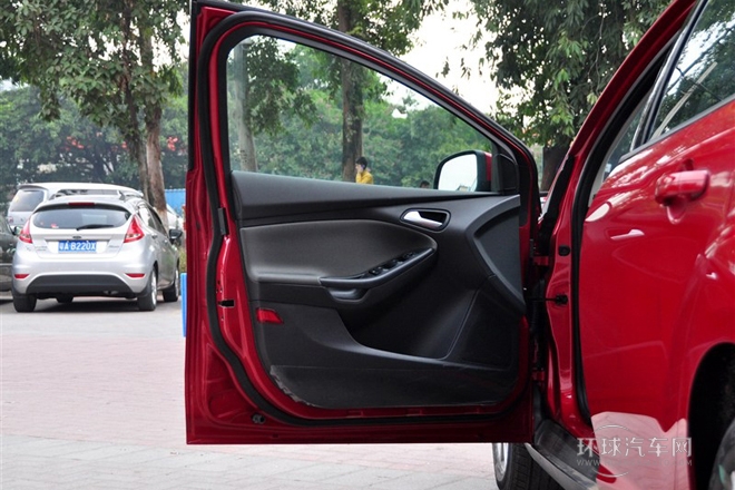 2012款 兩廂 1.6L AT舒適型