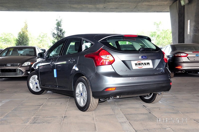 2012款 兩廂 1.6L MT風(fēng)尚型