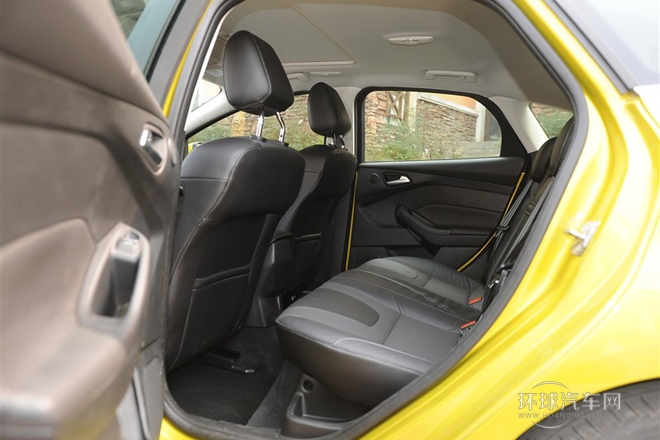 2012款 兩廂 2.0L MT豪華運動型