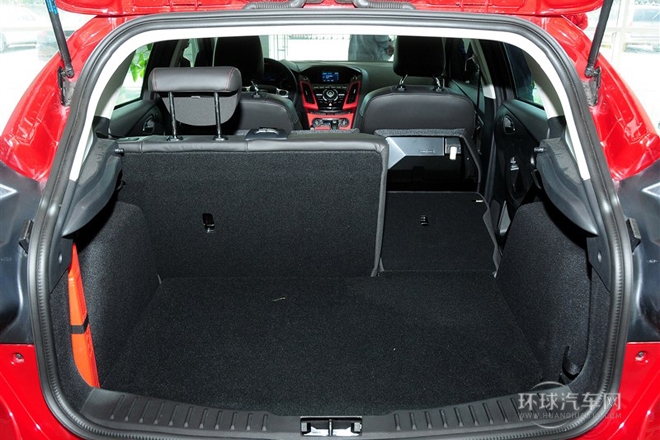 2012款 兩廂 2.0L AT豪華運動型