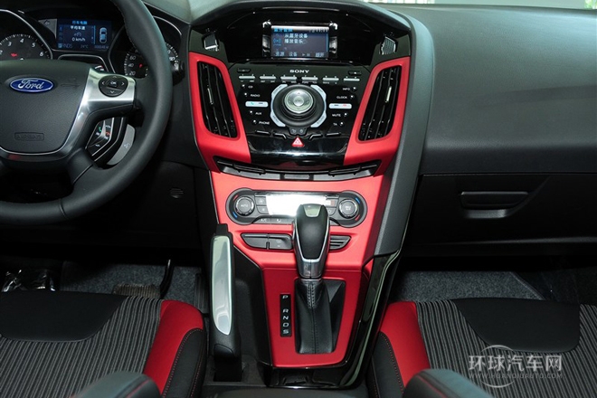 2012款 兩廂 2.0L AT豪華運動型