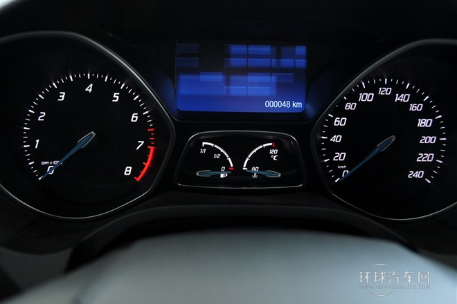 2012款 兩廂 2.0L AT豪華運(yùn)動(dòng)型