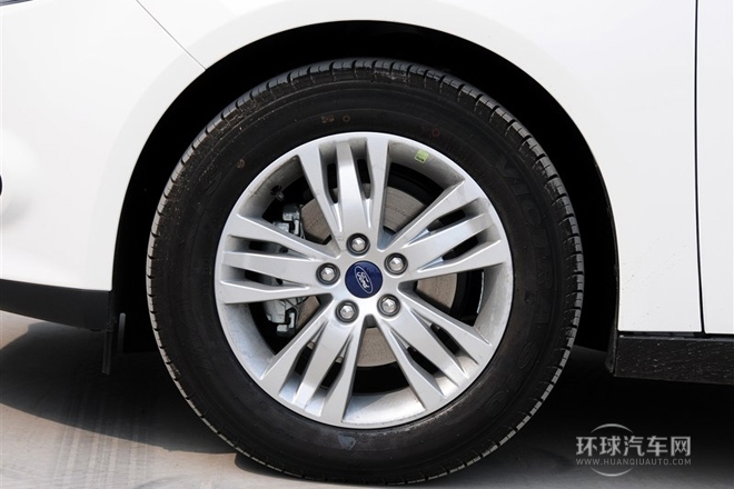 2012款 三廂 1.6L AT舒適型