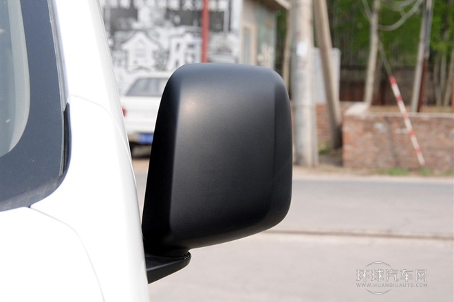 2014款 1.6L 手動尊雅型 國V