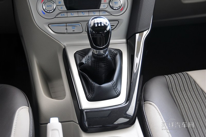 2012款 三廂 1.6L MT風尚型