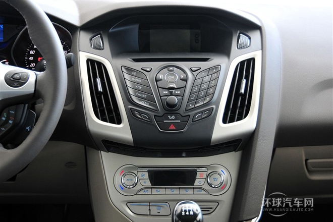 2012款 三廂 1.6L MT風(fēng)尚型