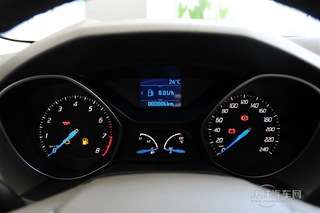 2012款 三廂 1.6L MT風(fēng)尚型