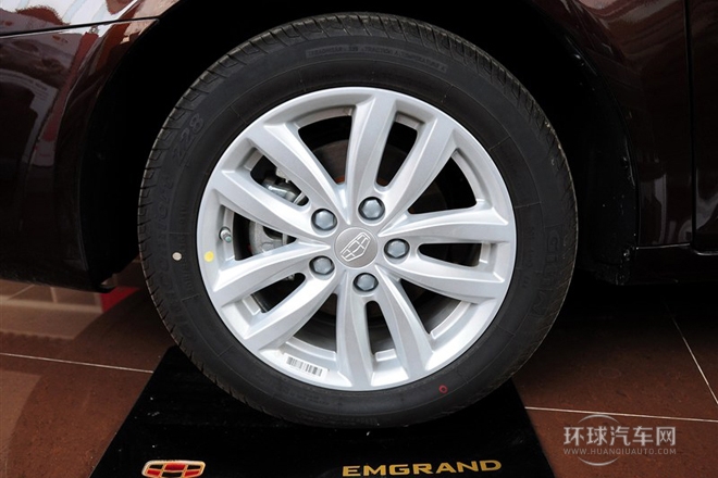 2013款 三廂 1.8L 手動旗艦型