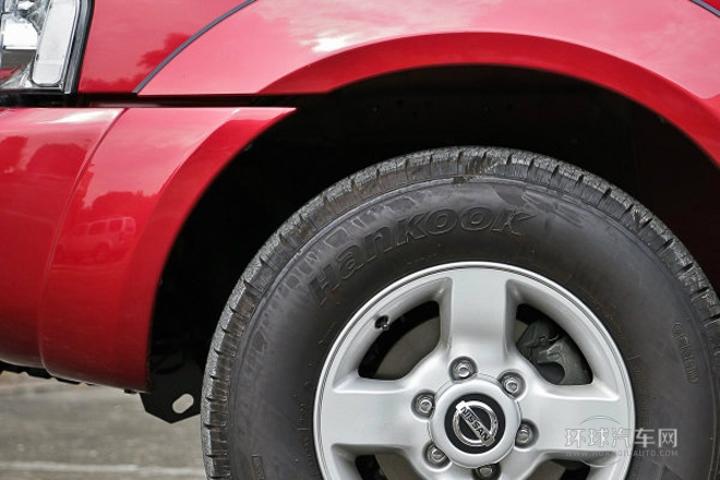 2013款 2.4L 兩驅(qū)標(biāo)準(zhǔn)紀(jì)念版 國IV